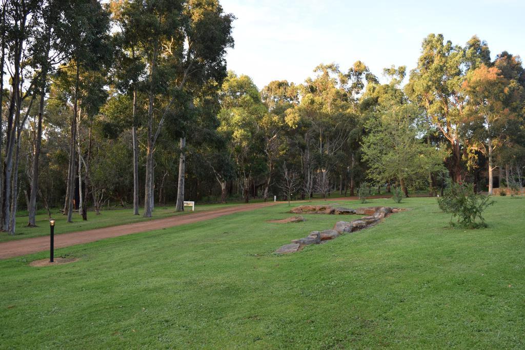 מרגרט ריבר Bushy Lake Chalets מראה חיצוני תמונה