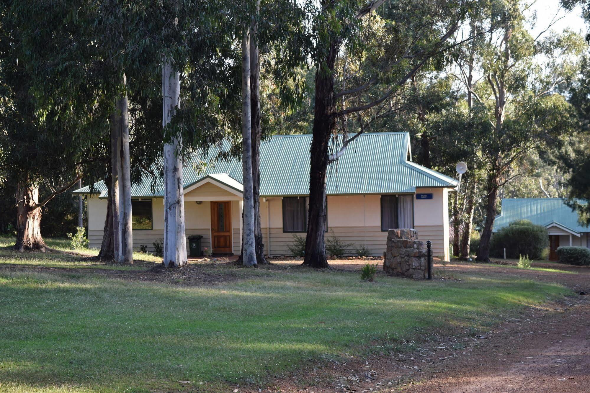 מרגרט ריבר Bushy Lake Chalets מראה חיצוני תמונה